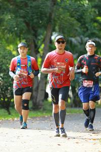 BIB: 085, 0341
                            <button type="button" onclick="openModal(5126442)" class="btn btn-primary btn-sm float-right btn-popup" data-toggle="modal" data-target=".modal-high-quality">
                        <i class="fas fa-shopping-cart"></i> Add to Cart
                    </button>
                                            <button type="button" onclick="isThisMe(5126442, true)" class="btn btn-success btn-sm float-right btn-popup btn-isme hidden" data-toggle="tooltip" data-placement="bottom" title="นี่คือรูปของคุณใช่ไหม คลิกที่นี่เพื่อเอาเข้าอัลบั้ม">
                        <i class="fas fa-plus"></i> Add to album
                    </button>
                    <button type="button" onclick="isThisMe(5126442, false)" class="btn btn-warning btn-sm float-right btn-popup btn-isnotme hidden">
                        <i class="fas fa-ban"></i> Remove from album
                    </button>